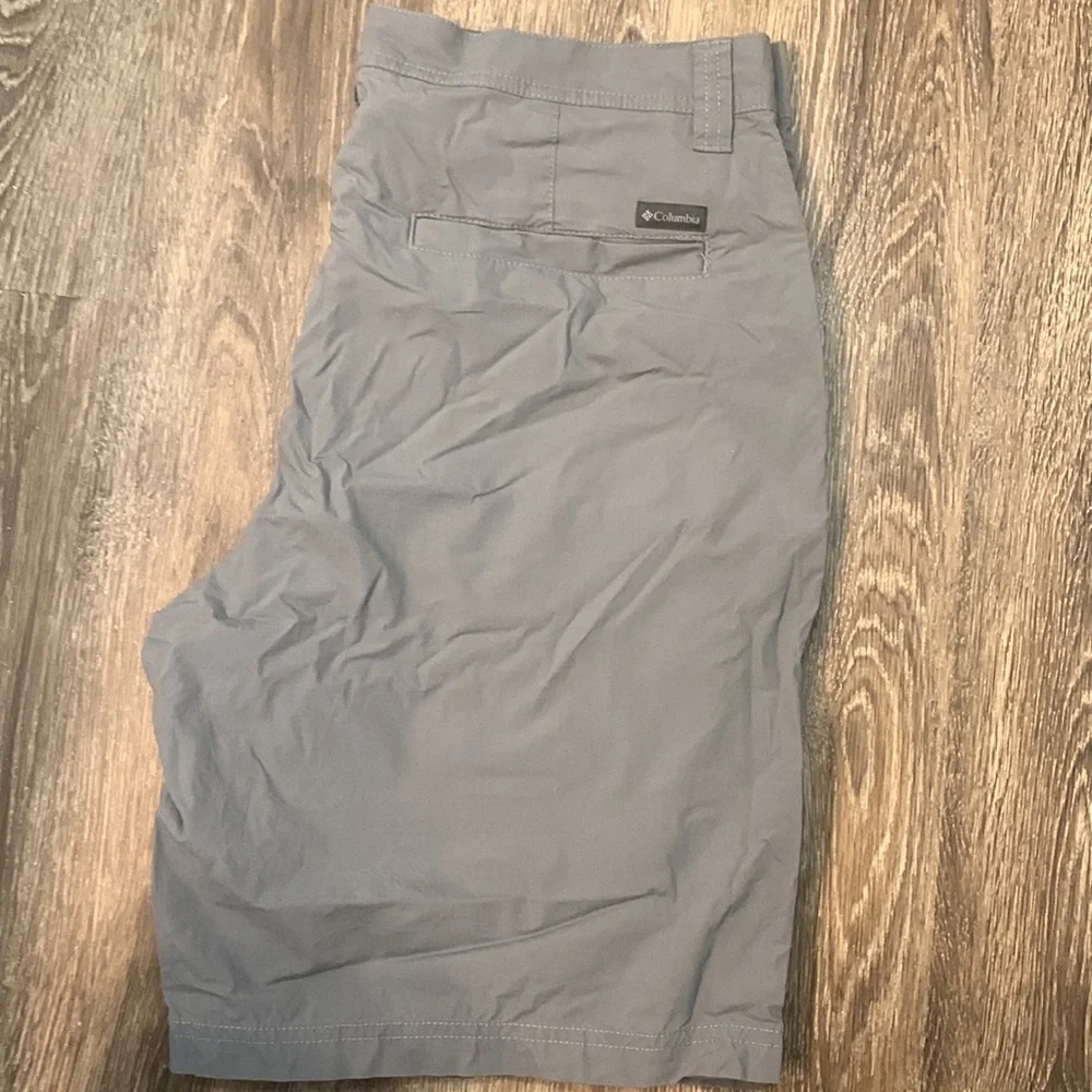 Columbia Men's Shorts - Gray, Green, Blue, Yellow, Navy, Rust